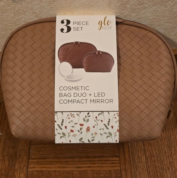 Glo Tech Handbags - Glow Tech Cosmetic 3 Piece Set Mocha Color Bag Duo Led Compact Mirror